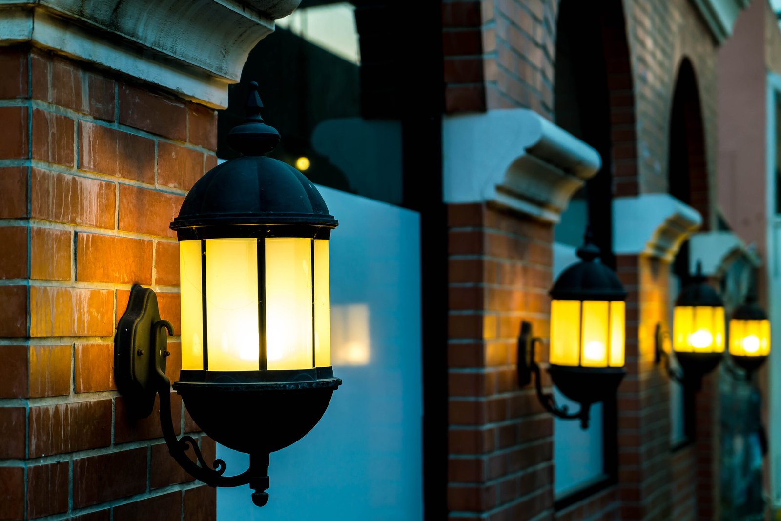Types of Home Lighting: Fixtures and Where to Use Them